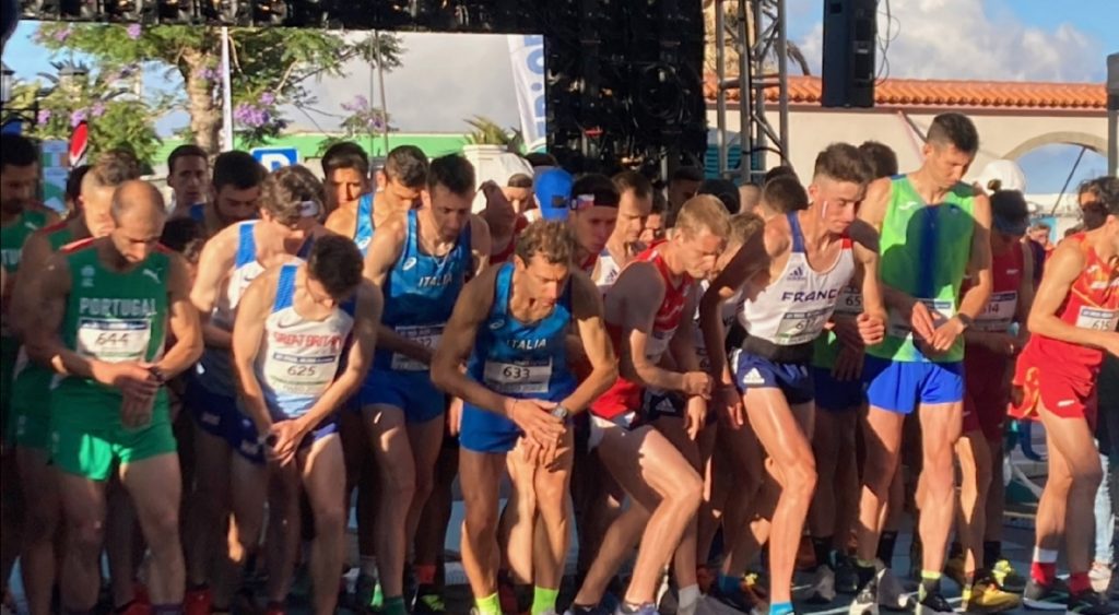 The men's start in the European Off-Road Championships