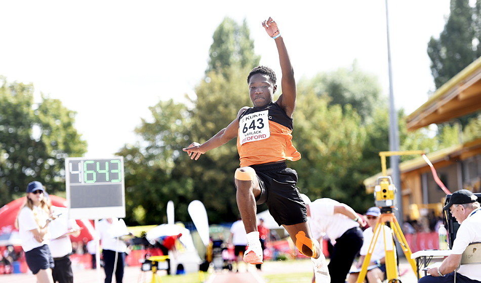 Dmitri Varlack u17 men long jump