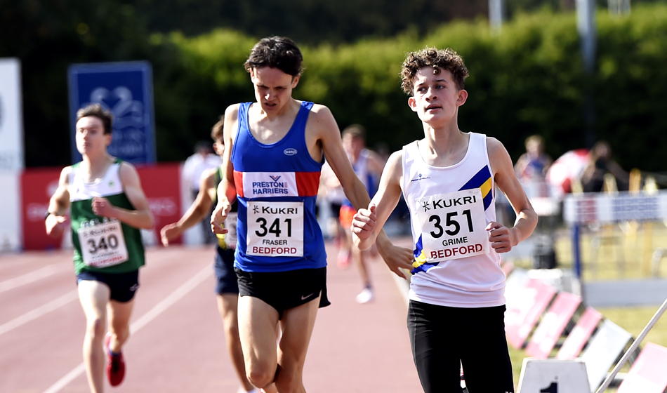 Evan Grime u15 boys 1500m