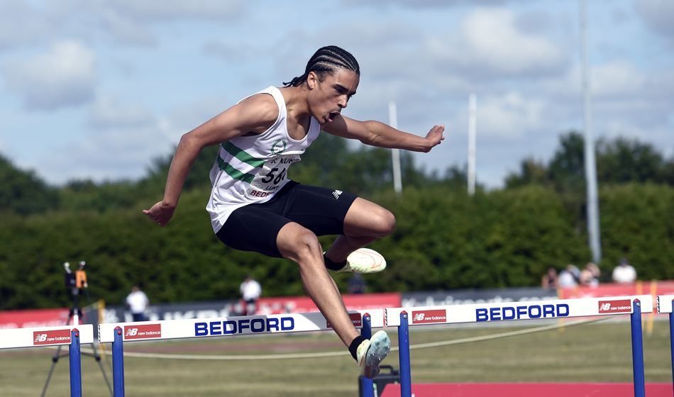 Sam Lunt hurdles