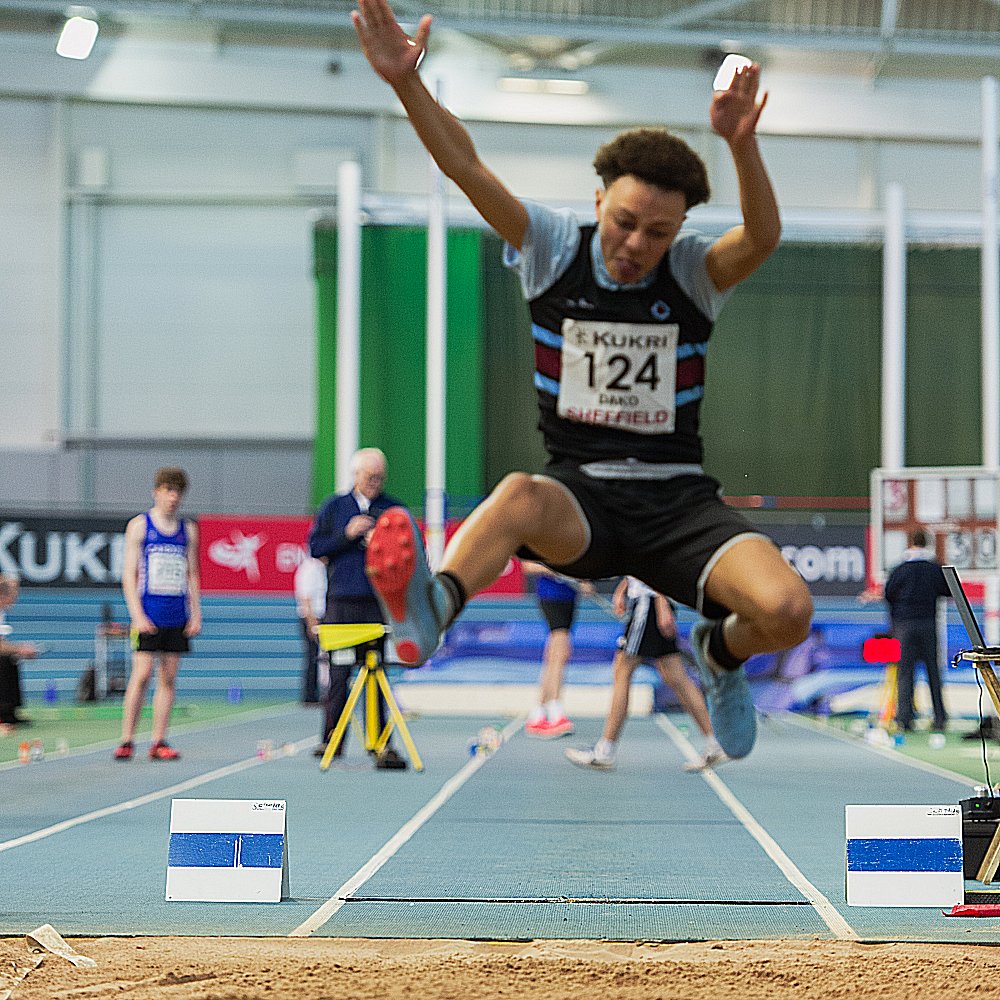 Joshua Dako long jump