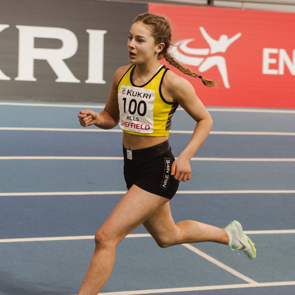 Molly Mills 800m