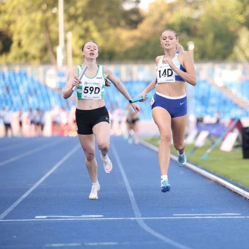 City of Sheffield winning women's 4x400m at England Athletics Relay Championships