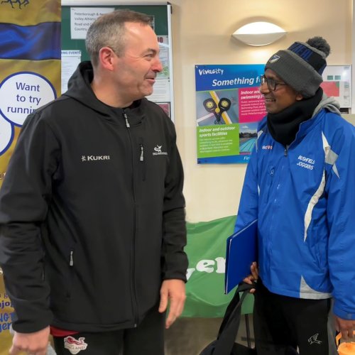 Chris Jones speaking with Run Leader